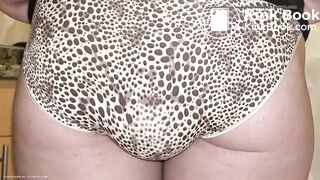 Triple Cheetah Panty Poop