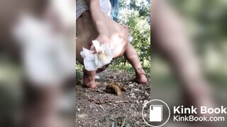 Girl poop - video 131