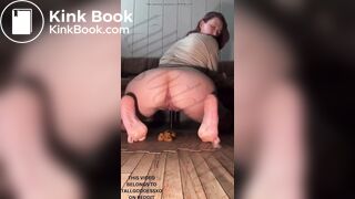 Sexy Chick Shitting from Arched Ass