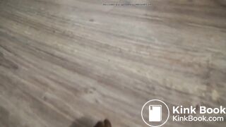 Woman shitting - video 10