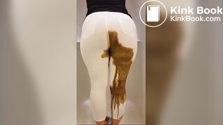 Women pooping their underwear