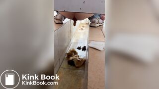 Chinese voyeur wet shit with gas in ditch