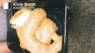 Lunchbox poop