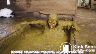 ManureFetish Spring Sale - Girls in cowshit