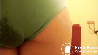 Girl shitting her green panties with a crackling poo