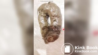 Japanese girl big poop - video 4
