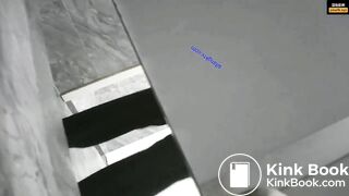 Chinese girl pooping 21 - video 2