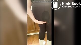girl has diarrhea in black leggings