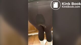 girl has diarrhea in black leggings