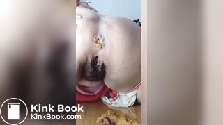 Girl poop 23 - video 2