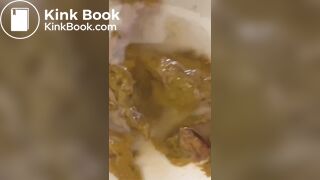 Girl poop 59 - video 2