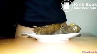 Girl poop 49 - video 2