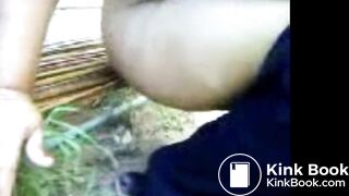 bbw poop in backyard