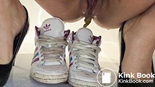 Women Sneaker Scat Compilation Girl