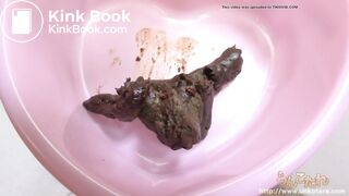 Japanese girl poop N043
