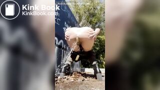 Shitting - video 521