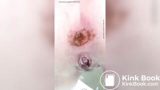 girl gave birth to her shit baby in the tube
