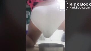 pantypoop bulge