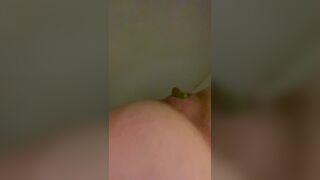 another GREEN poo