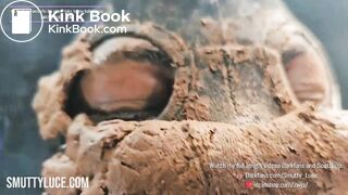 DAMN!! She uses her Shit to Please a Lucky Fan