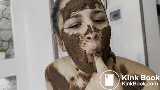 Super Extreme Scat Latina Girl!!