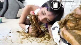 Latina sucking a dirty dildo