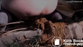 Unbelievable outdoor scat eating