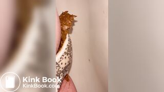 Pooping my panties and squishing it