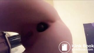 Girl poop - video 114