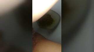 下痢トイレ - video 3