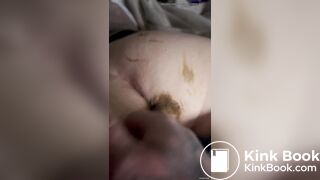 Drunk girl shits the bed