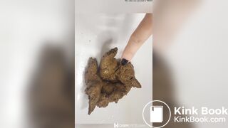 White Lady Poop Voyeur - video 36