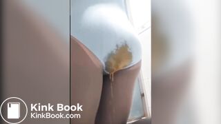 Girl has diarrhea 4 times in swim suit