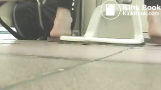 JAPANESE TOILET POOP - video 15