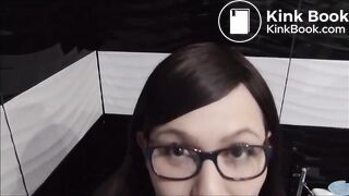Girl pooping 4 - video 5