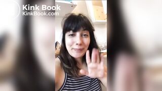 Girl pooping - video 443