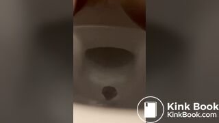 Girlfriend taking a big dump