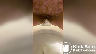 MILF starts between the legs