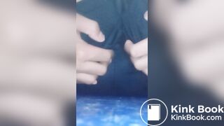 Thai girl short poop in bed room