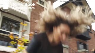 2 woman have diarrhea