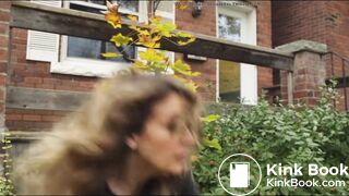 2 woman have diarrhea