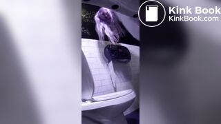 girls toilet voyuer coffee shop