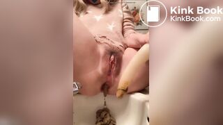 anal dildo scat