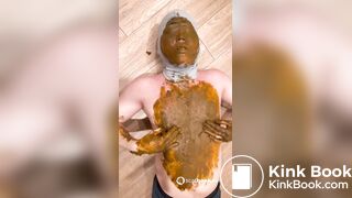 Korean Femdom Scat - video 13