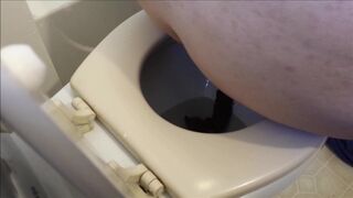 BBW pooping 12