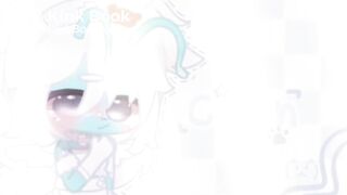 Cyan is washing dishes as she soils her diaper