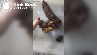 White Lady Poop Voyeur - video 32