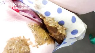Big poop in spotted panties