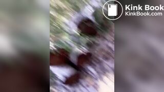 Branquinha maravilhosa cagando na natureza