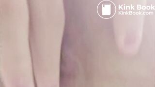 Amature girl rubbing scat